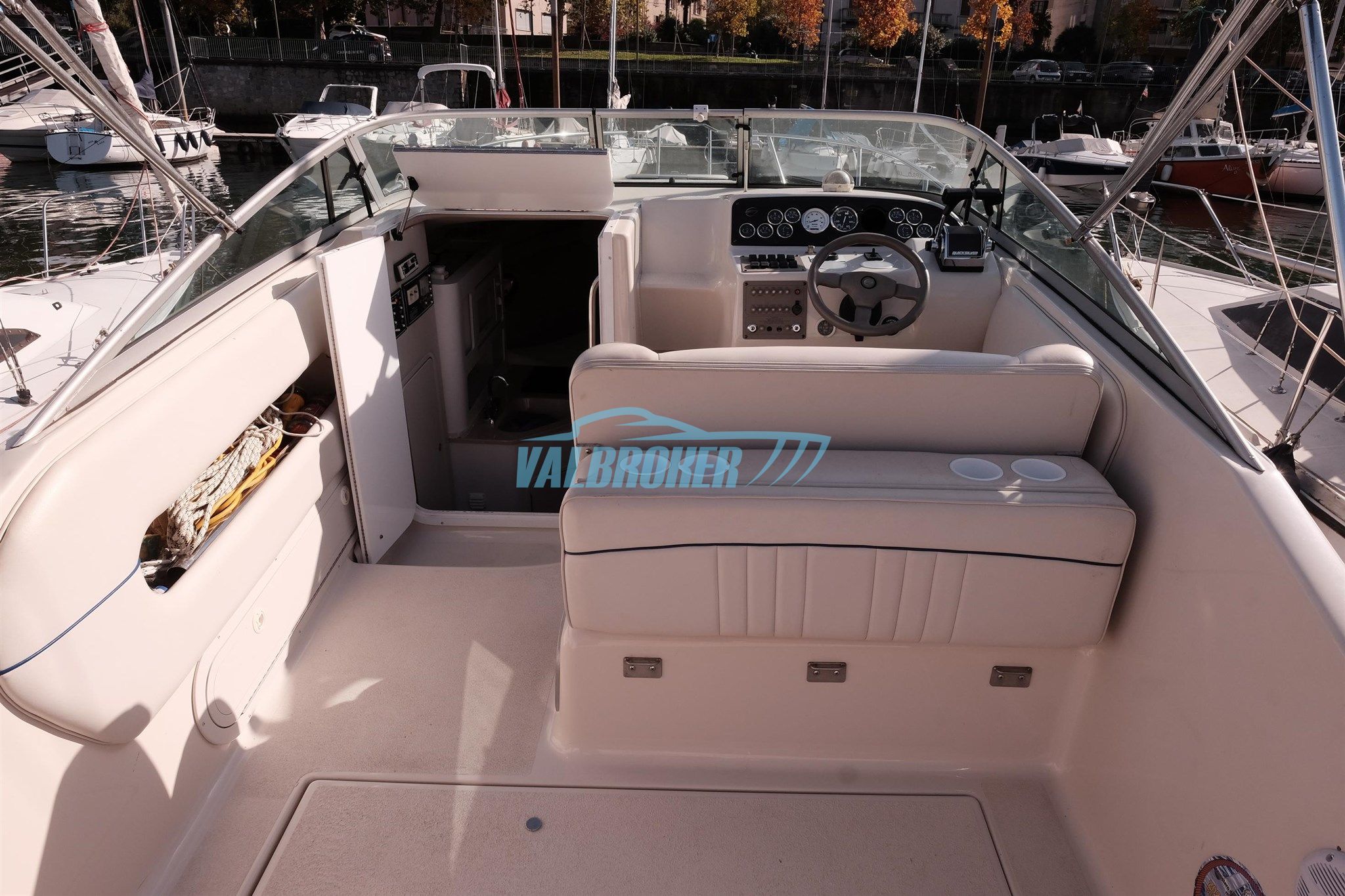 Crownline 268 CR · 1999 zu verkaufen – Andere Region — Foto 9