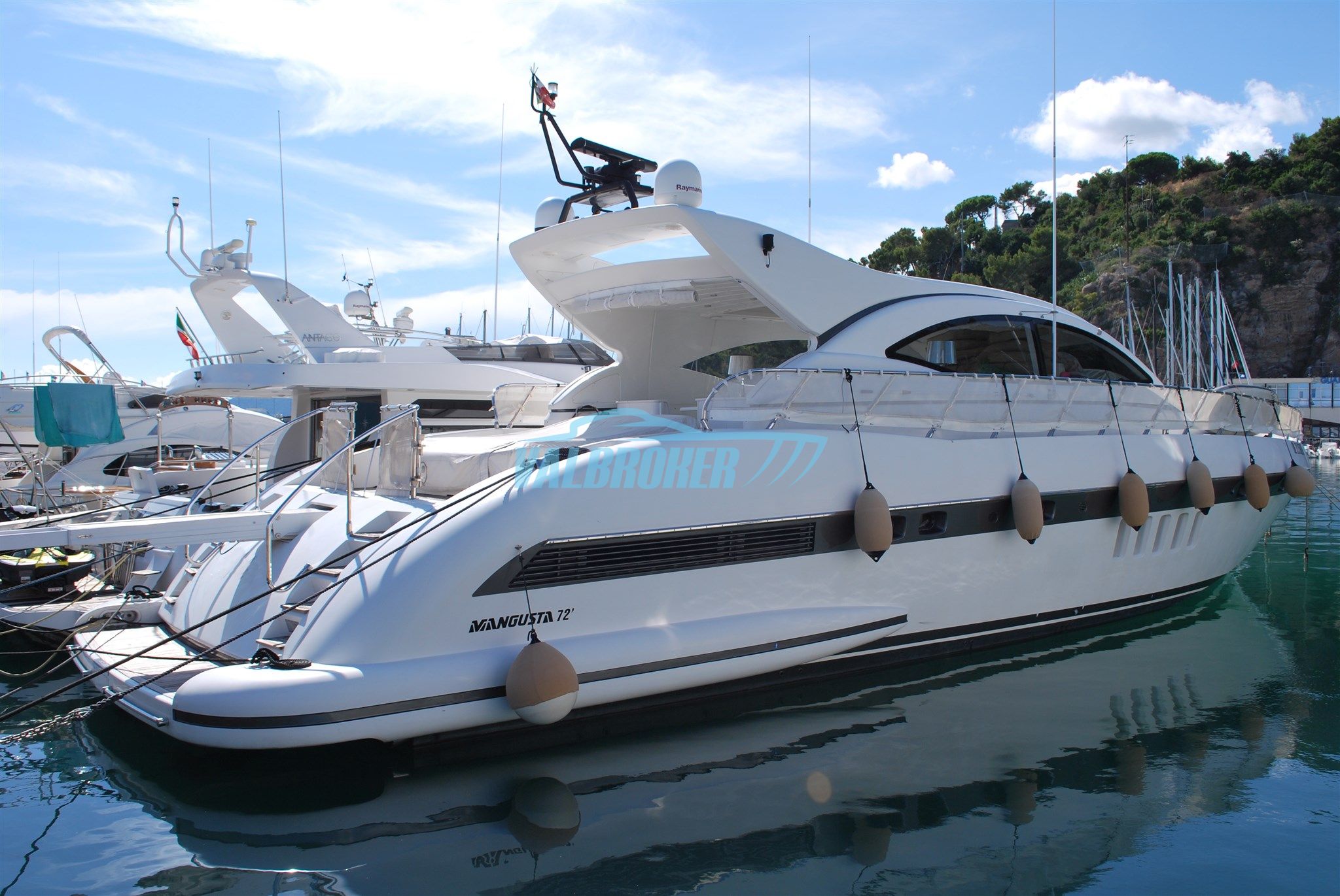 Overmarine Mangusta 72 · 1999 for sale in Liguria & Genoa — photo 2