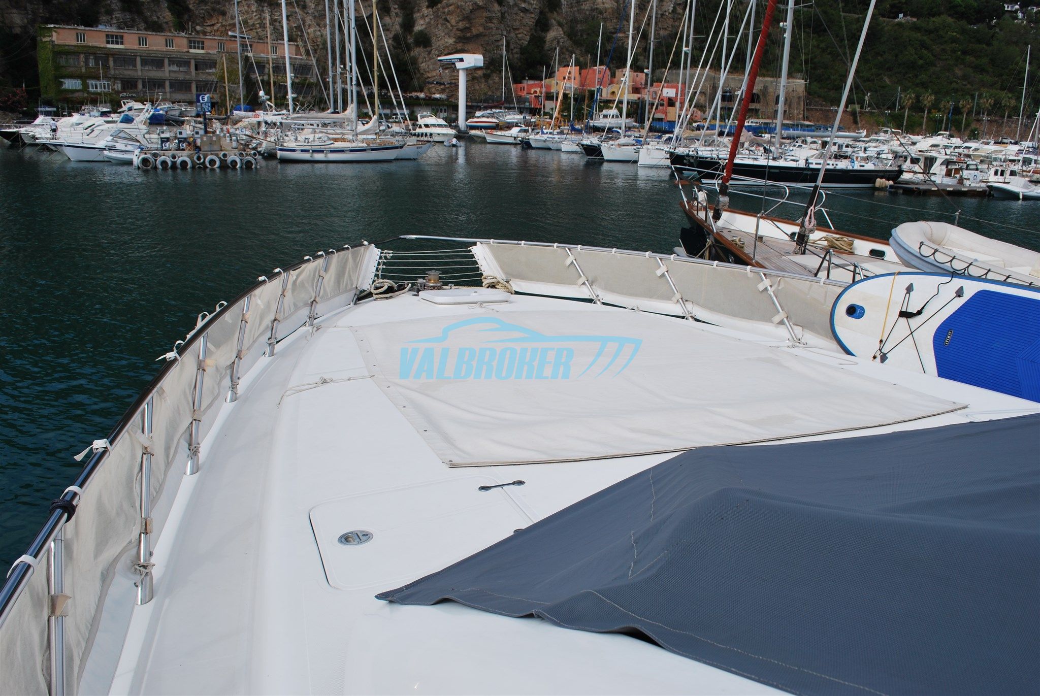 Overmarine Mangusta 72 · 1999 for sale in Liguria & Genoa — photo 8