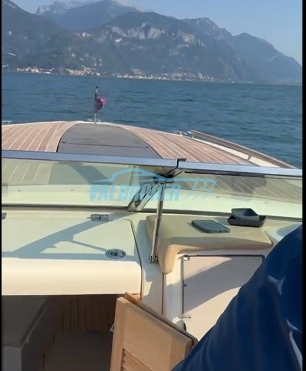 Chris Craft CORSAIR 32 · 2016 à vendre – Autre zone — photo 3