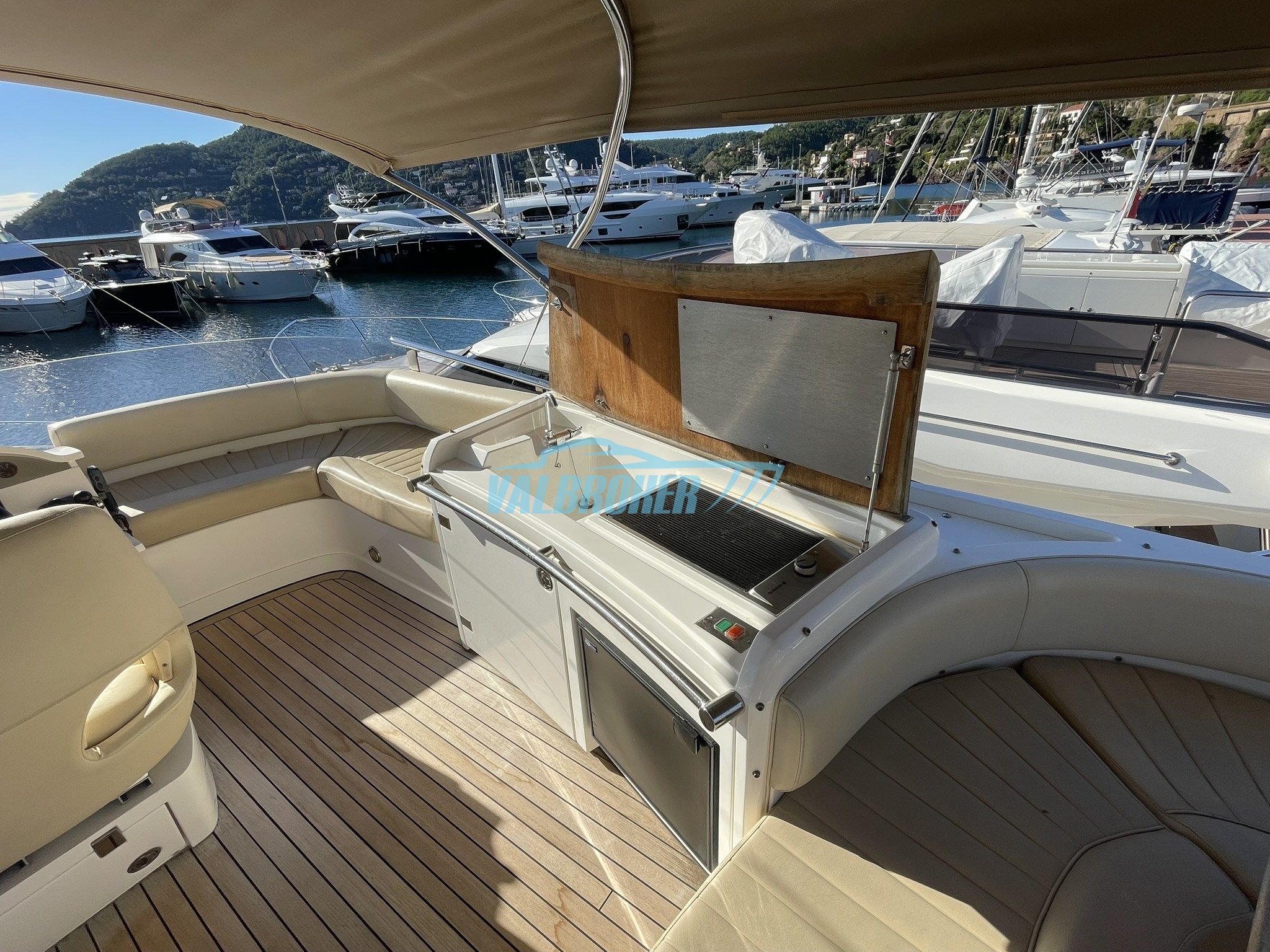 Fairline PHANTOM 48 · 2008 zu verkaufen – Côte d'Azur — Foto 6