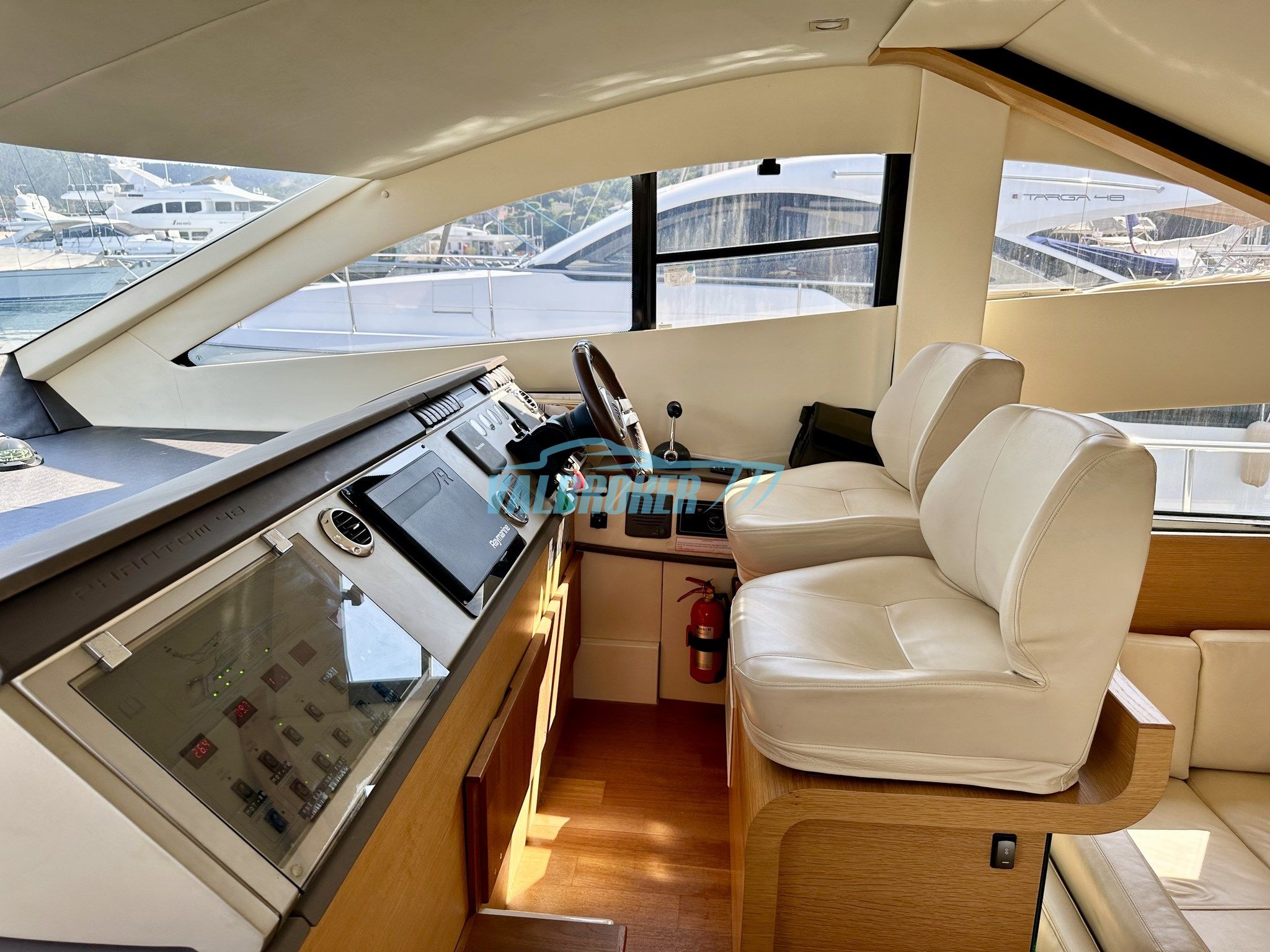 Fairline PHANTOM 48 · 2008 zu verkaufen – Côte d'Azur — Foto 9