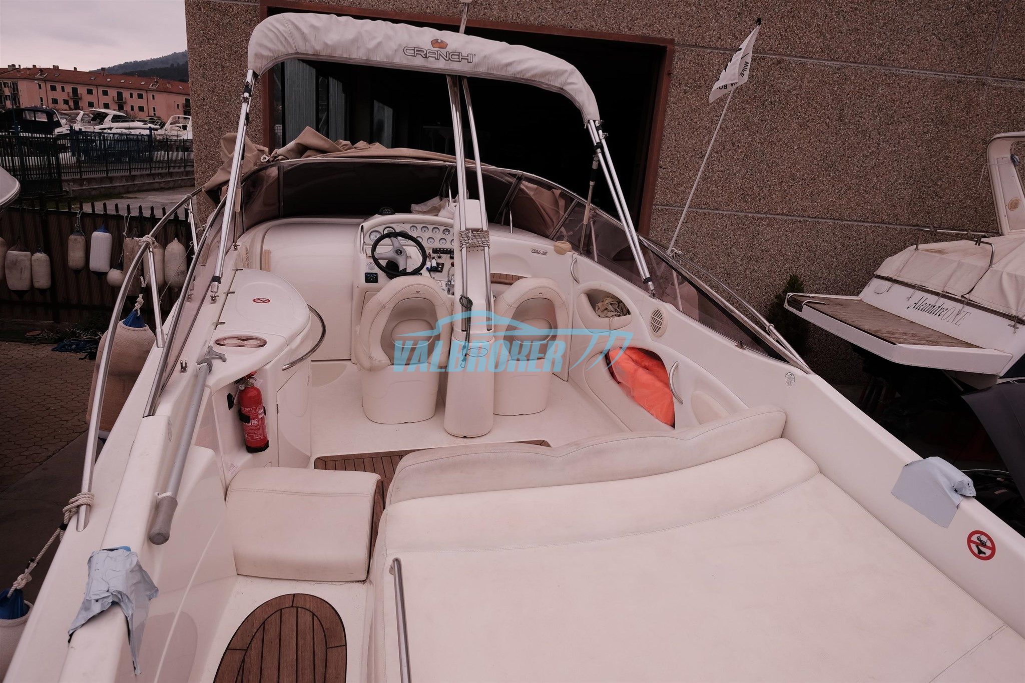 Cranchi CSL 28 · 2005 in vendita in Liguria e Genova — foto 5