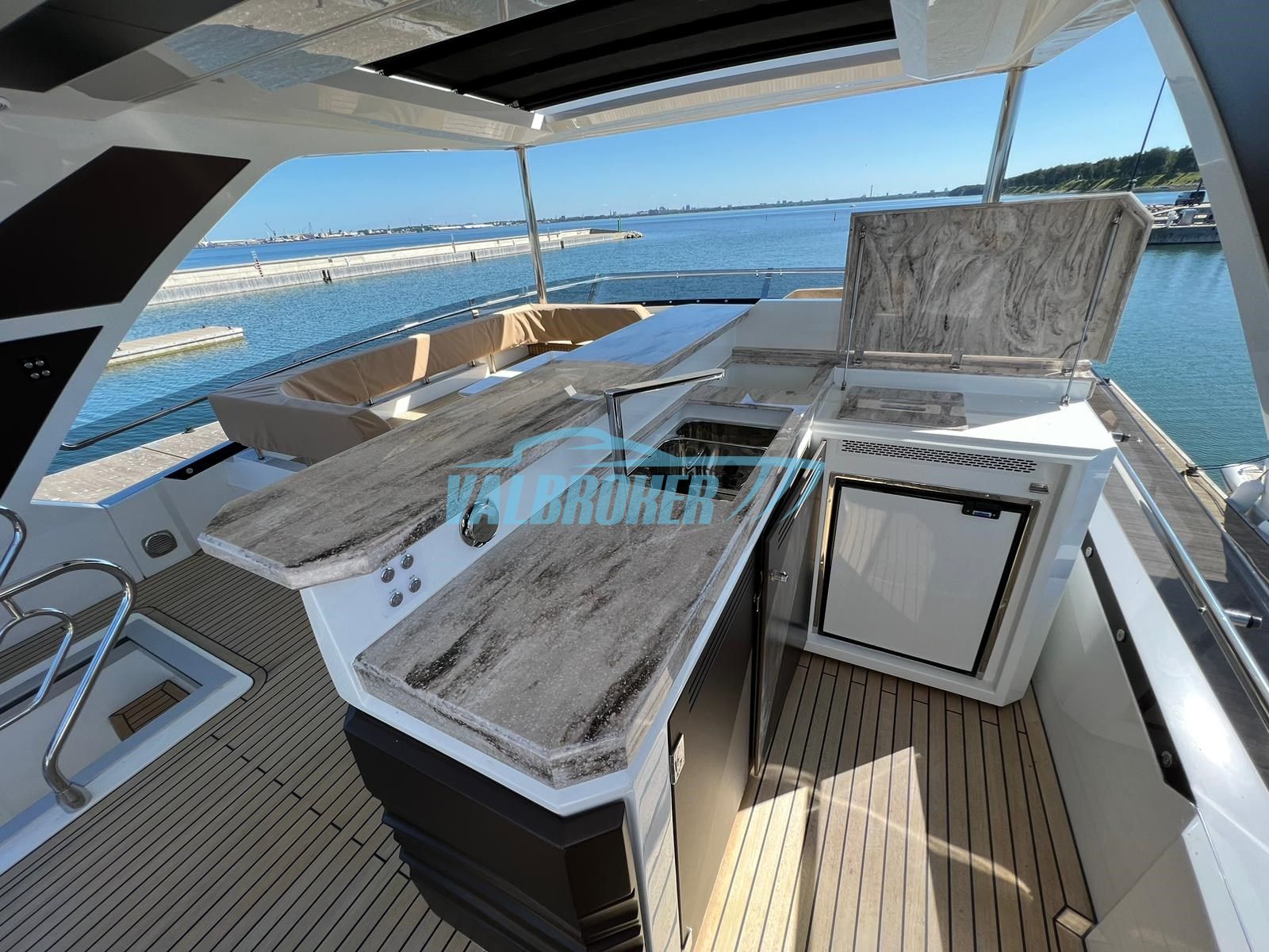 Galeon 680 FLY · 2020 zu verkaufen – Andere Region — Foto 4