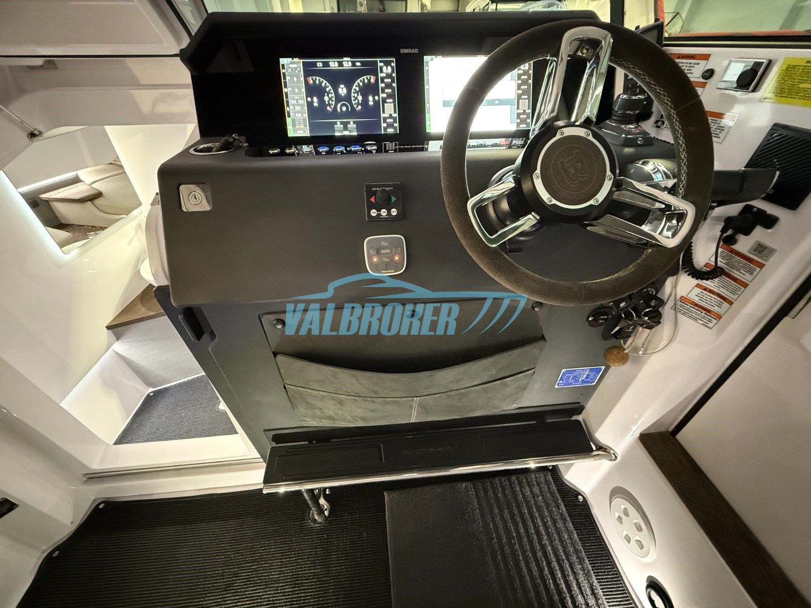 Axopar 37 XC Cross Cabin · 2020 zu verkaufen – Andere Region — Foto 7
