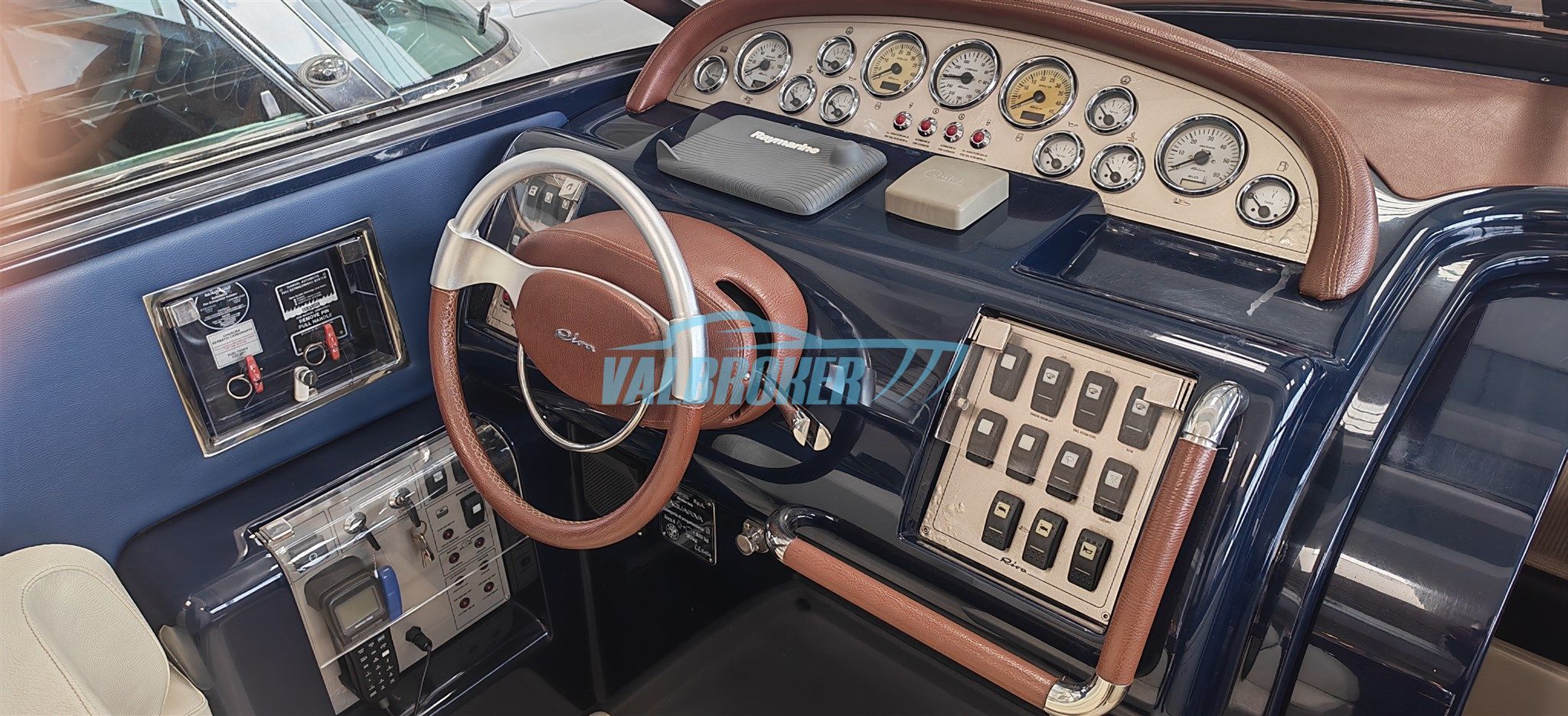 Riva Aquariva 33 · 2006 à vendre – Autre zone — photo 9