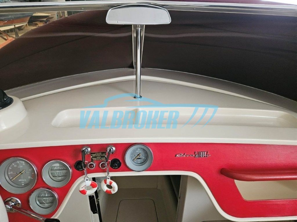 Riva SAINT TROPEZ · 1986 for sale in Other area — photo 8