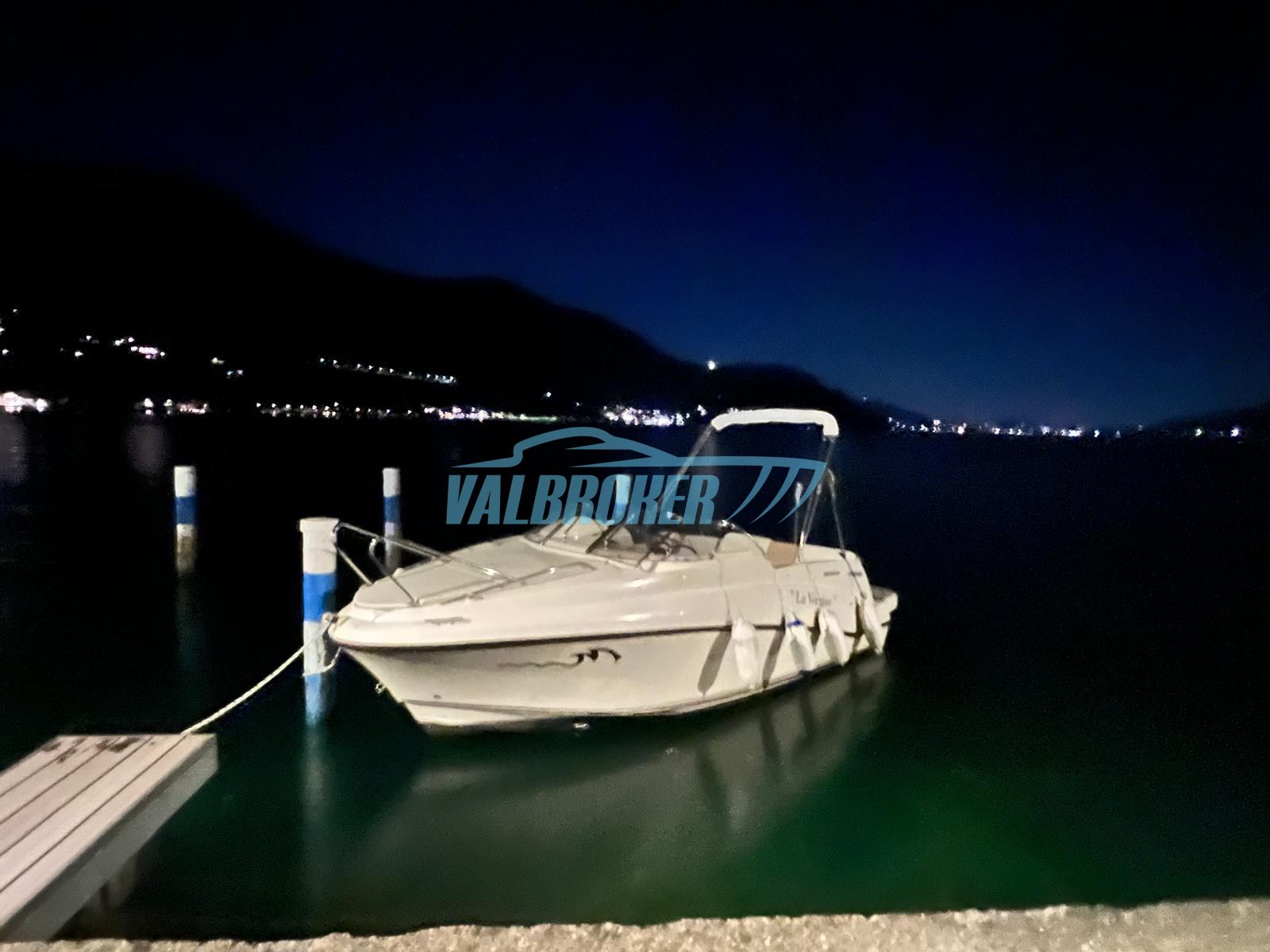 Quicksilver Activ 640 Cabin · 2011 en venta en Otra zona — foto 6