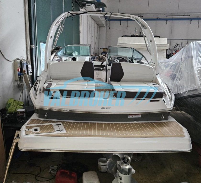 Regal Marine 2500 · 2016 in vendita in Altra zona — foto 4