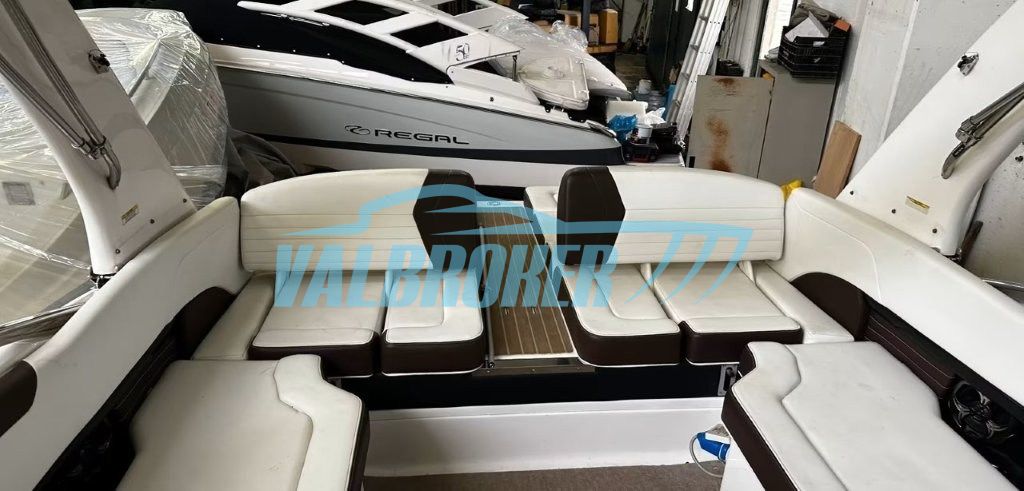 Regal Marine 2500 · 2016 in vendita in Altra zona — foto 9
