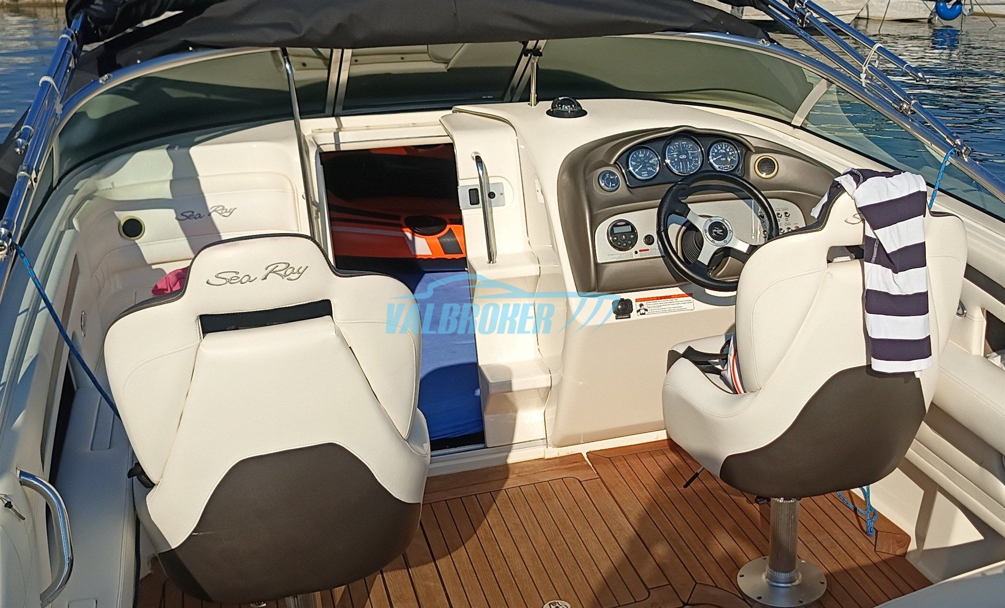 Sea Ray 240 SUN SPORT · 2007 en venta en Otra zona — foto 4