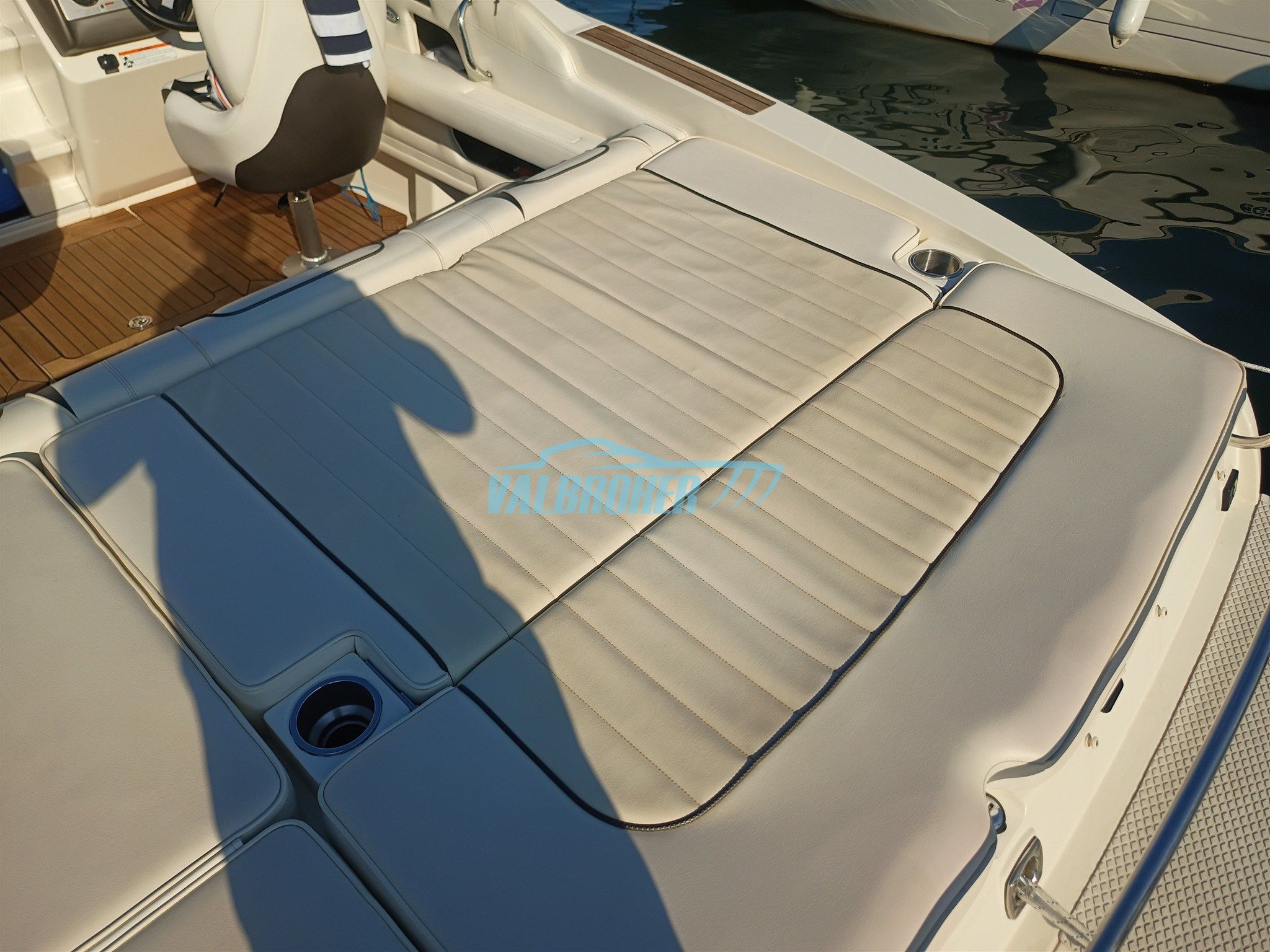 Sea Ray 240 SUN SPORT · 2007 en venta en Otra zona — foto 7