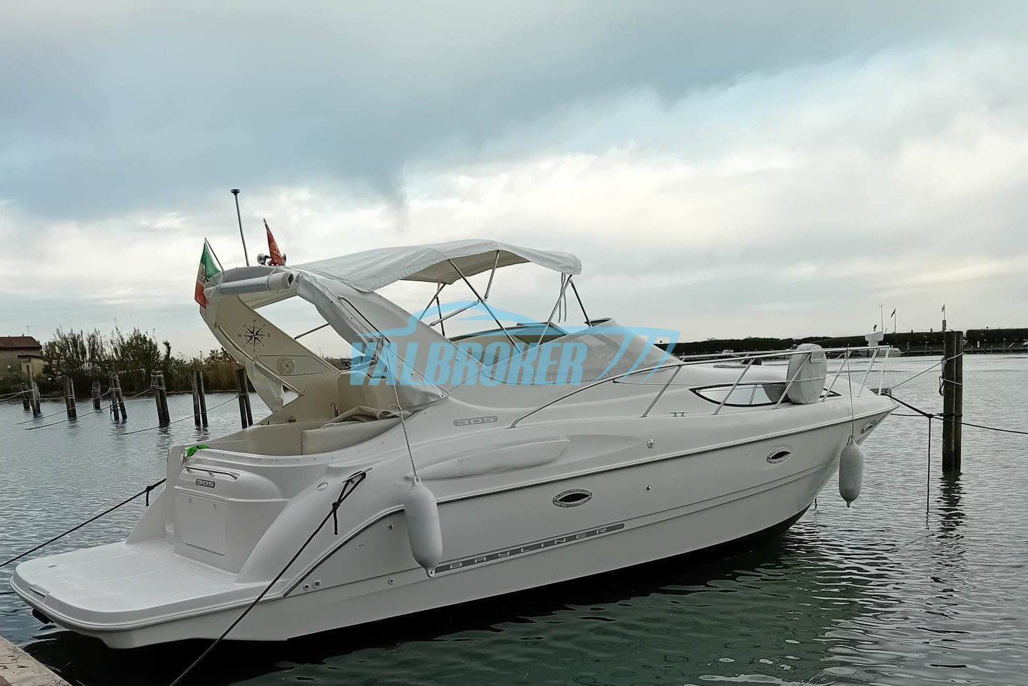 Bayliner 3055 EL · 1999 in vendita in Veneto e Alto Adriatico — foto 1