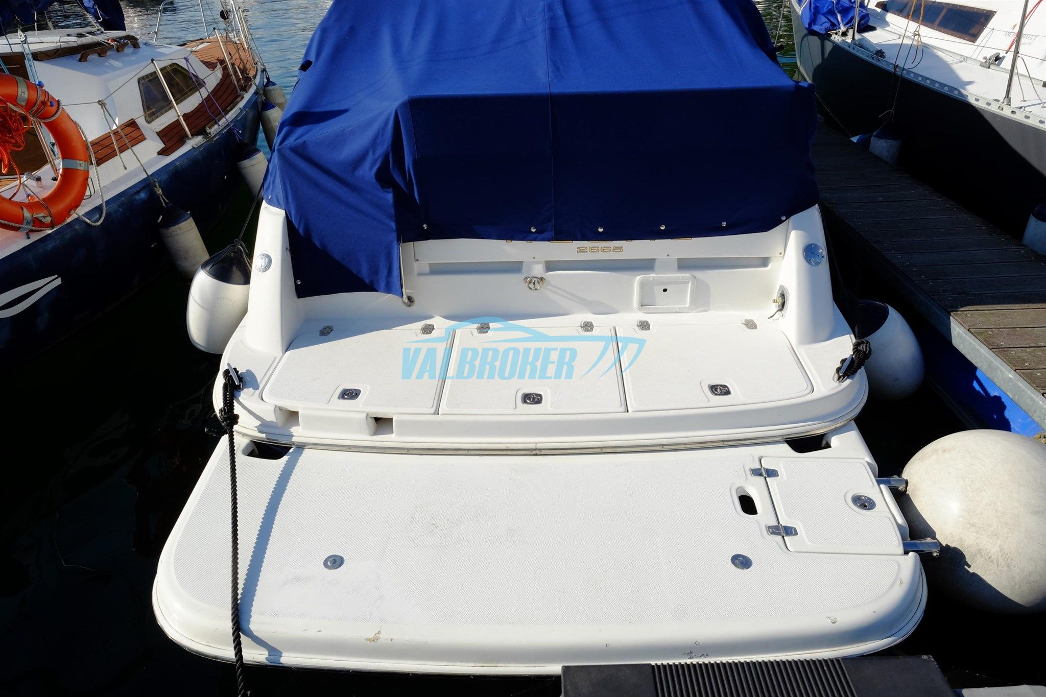 Regal Marine COMMODORE 2665 · 2002 in vendita in Altra zona — foto 6