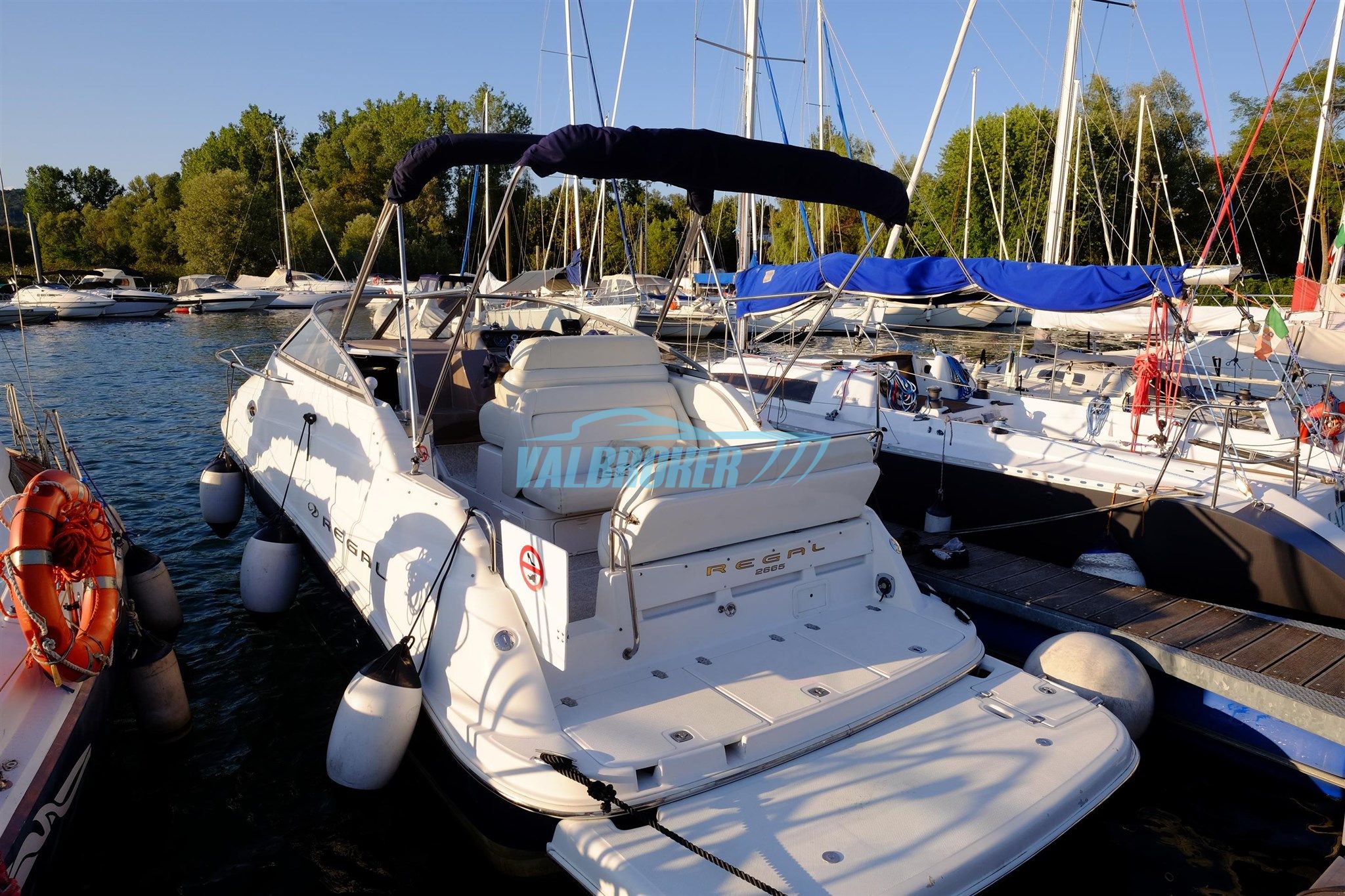 Regal Marine COMMODORE 2665 · 2002 in vendita in Altra zona — foto 7