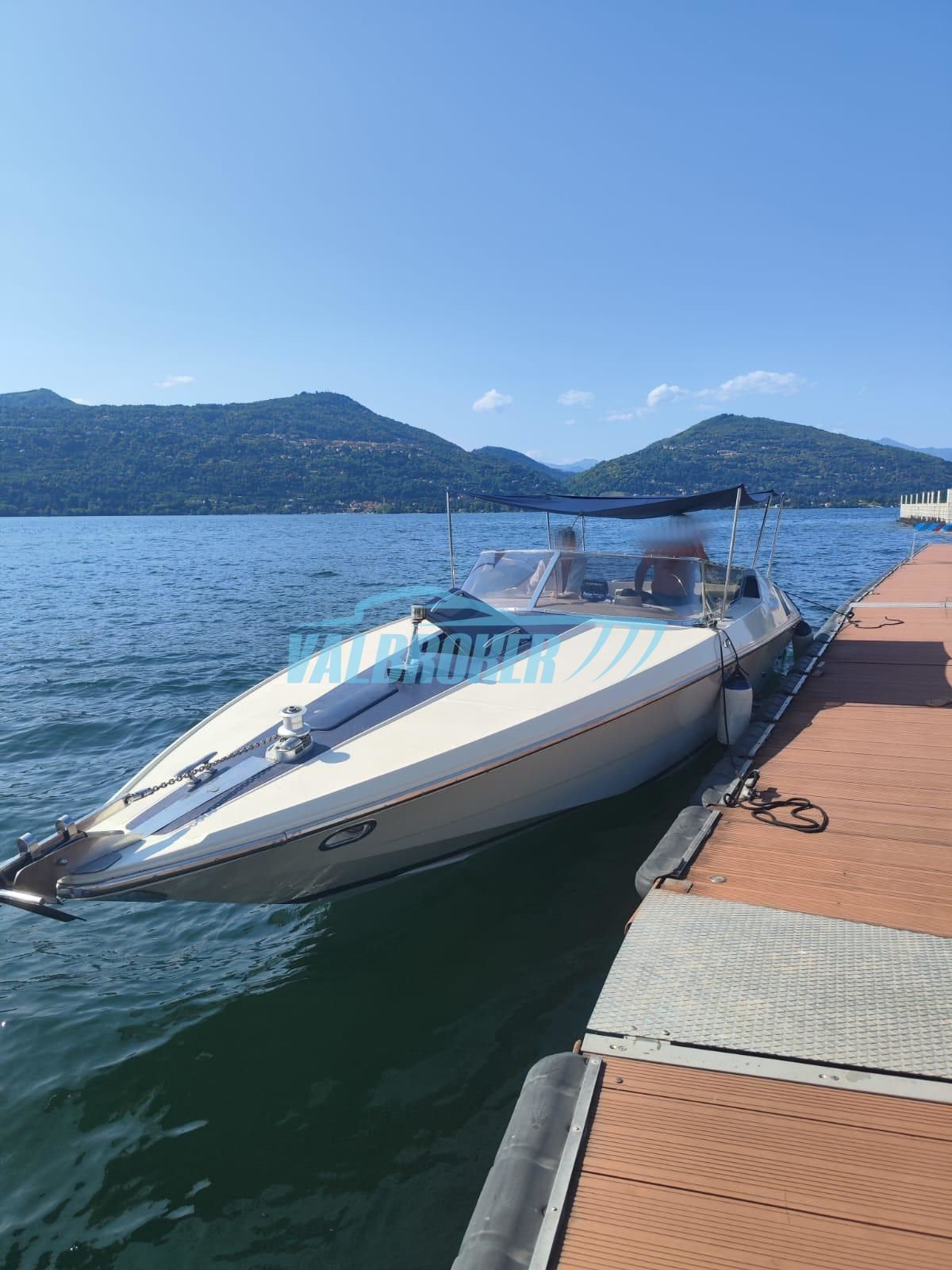 Riva SAINT TROPEZ · 1981 for sale in Other area — photo 6