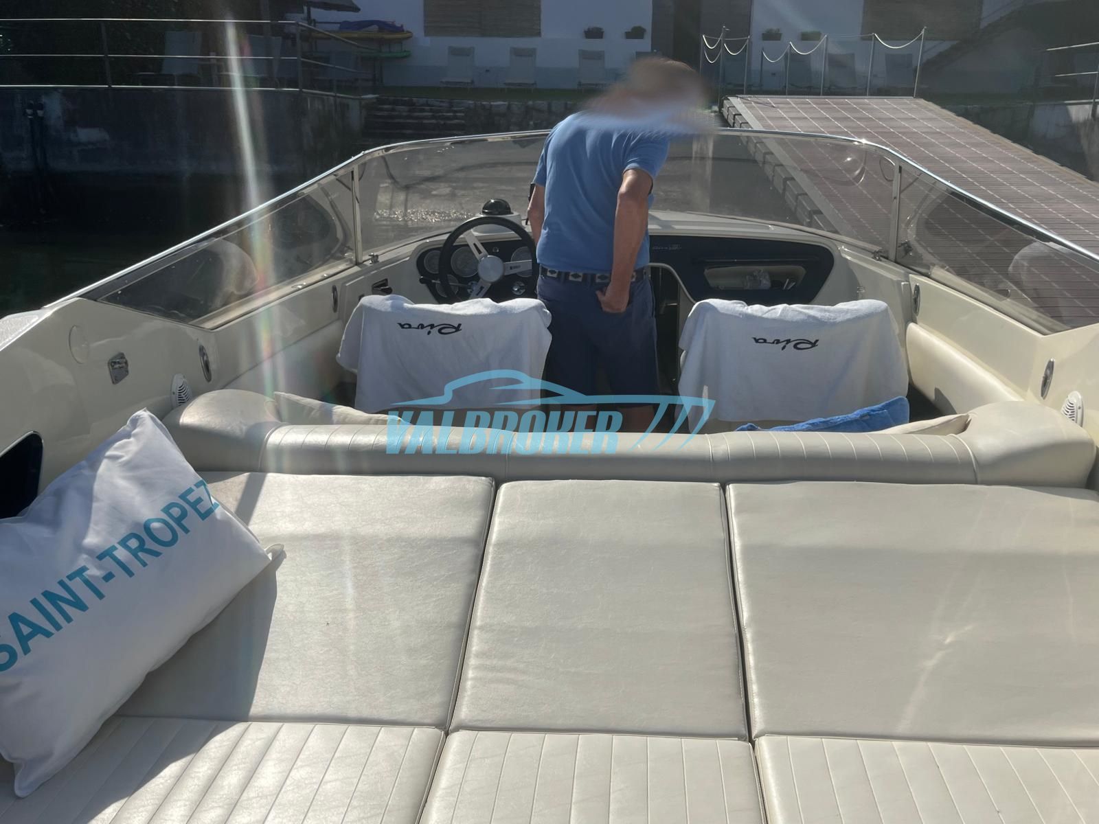 Riva SAINT TROPEZ · 1981 for sale in Other area — photo 10