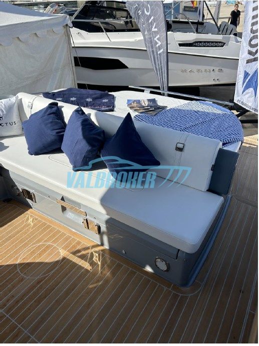 Invictus GT320 · 2024 en venta en Otra zona — foto 4