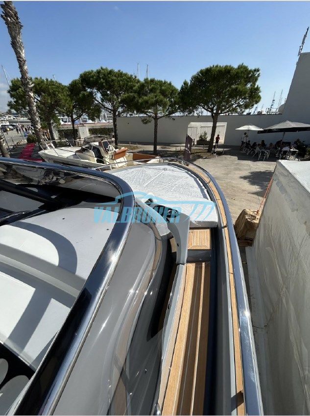 Invictus GT320 · 2024 en venta en Otra zona — foto 8
