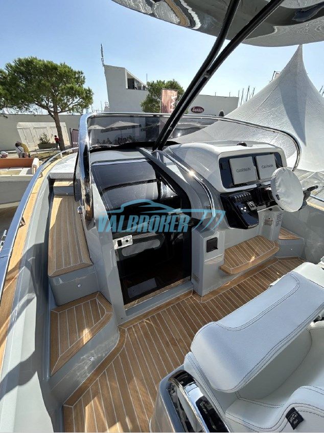 Invictus GT320 · 2024 en venta en Otra zona — foto 9