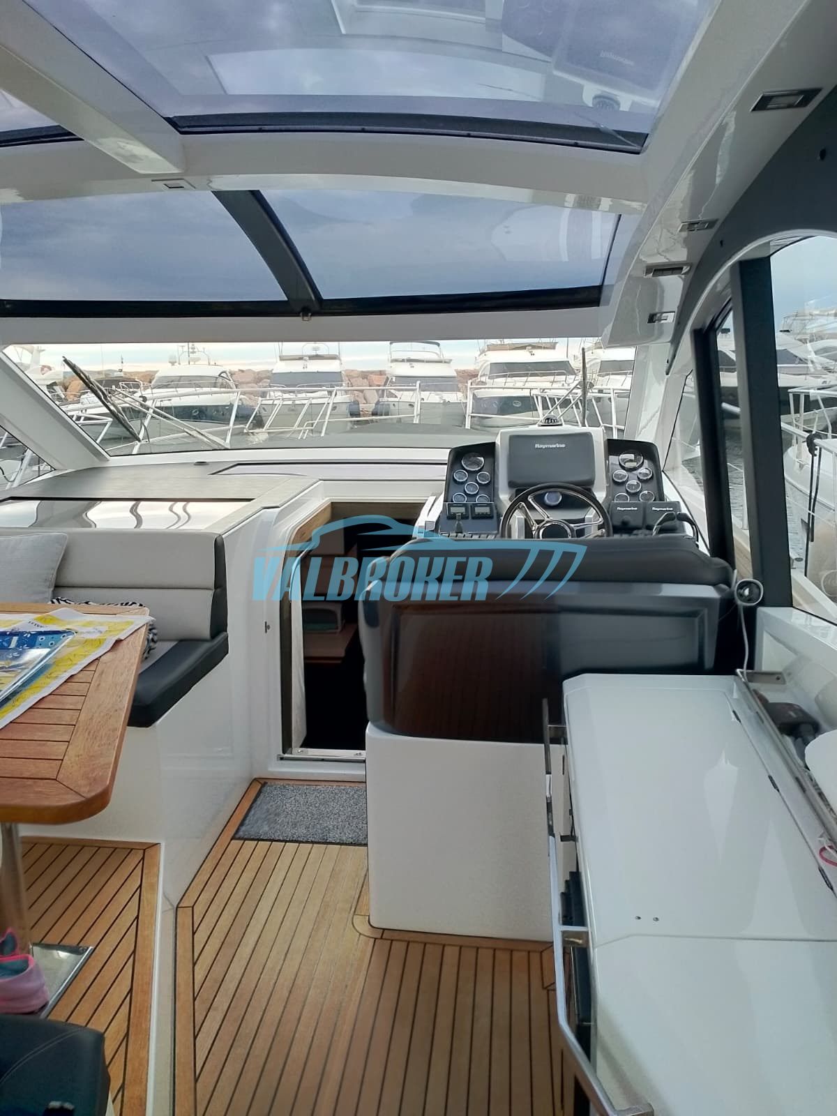 Galeon 445 HTS · 2016 zu verkaufen – Andere Region — Foto 9