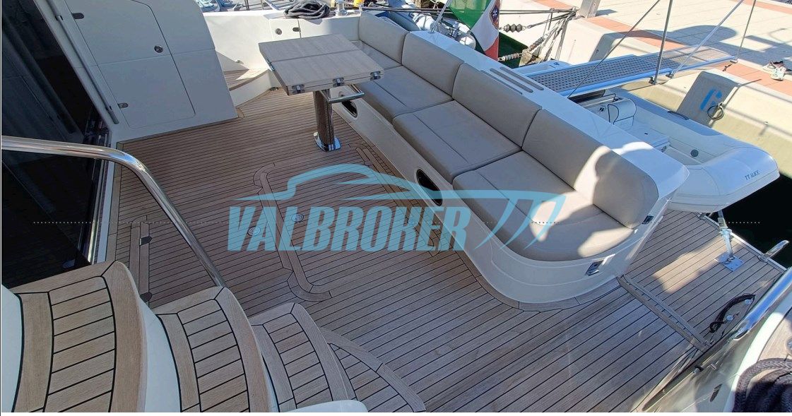 Princess Yachts 62 fly · 2010 for sale in Tuscany (Livorno & Elba) — photo 5