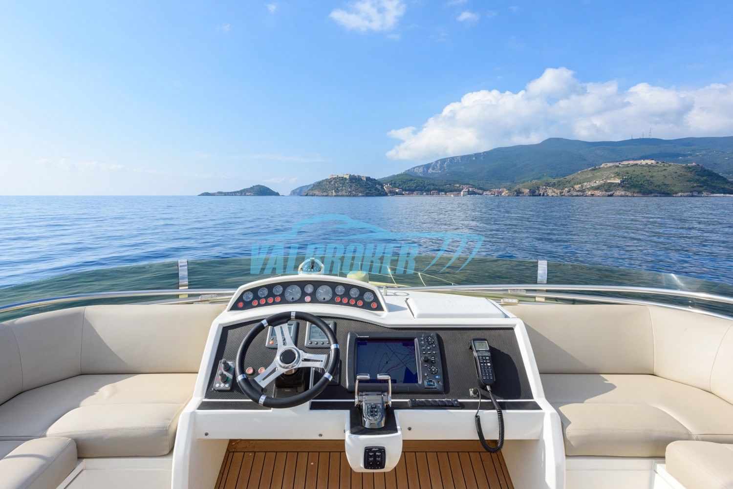 Princess Yachts 62 fly · 2010 for sale in Tuscany (Livorno & Elba) — photo 9
