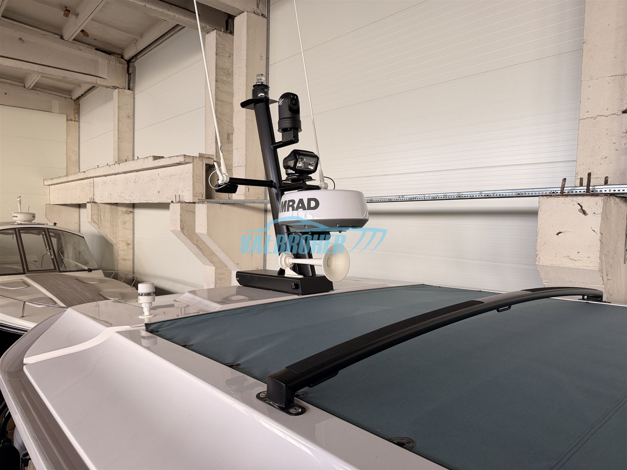 Axopar 45 Cross Cabin · 2025 zu verkaufen – Andere Region — Foto 9