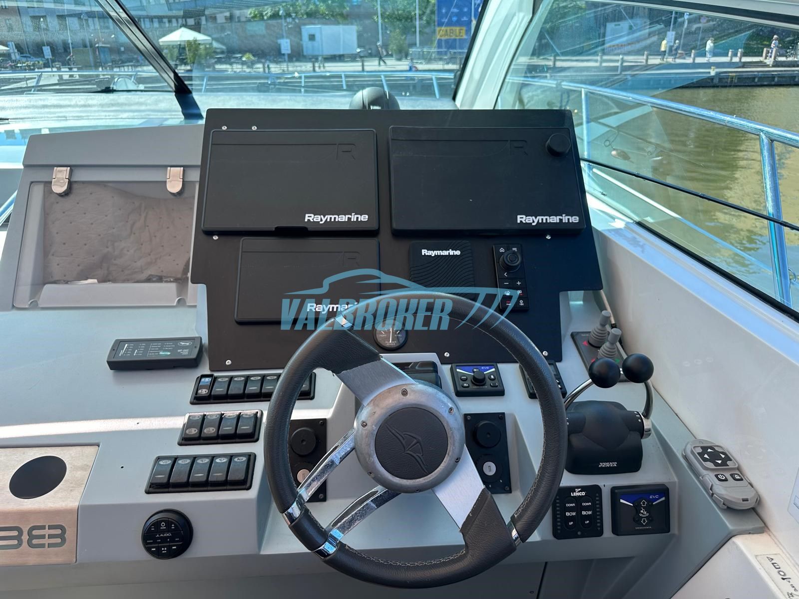 Sealine SC 38 · 2007 zu verkaufen – Andere Region — Foto 3