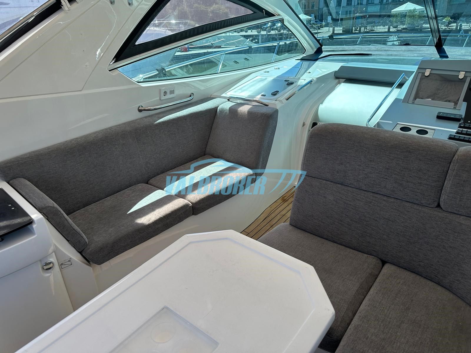 Sealine SC 38 · 2007 zu verkaufen – Andere Region — Foto 8