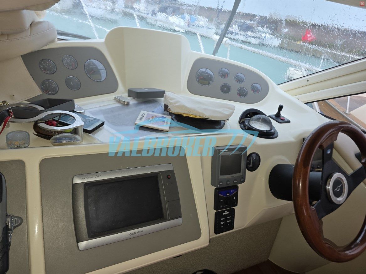 Sealine F 37 · 2007 in vendita in Toscana (Livorno ed Elba) — foto 5
