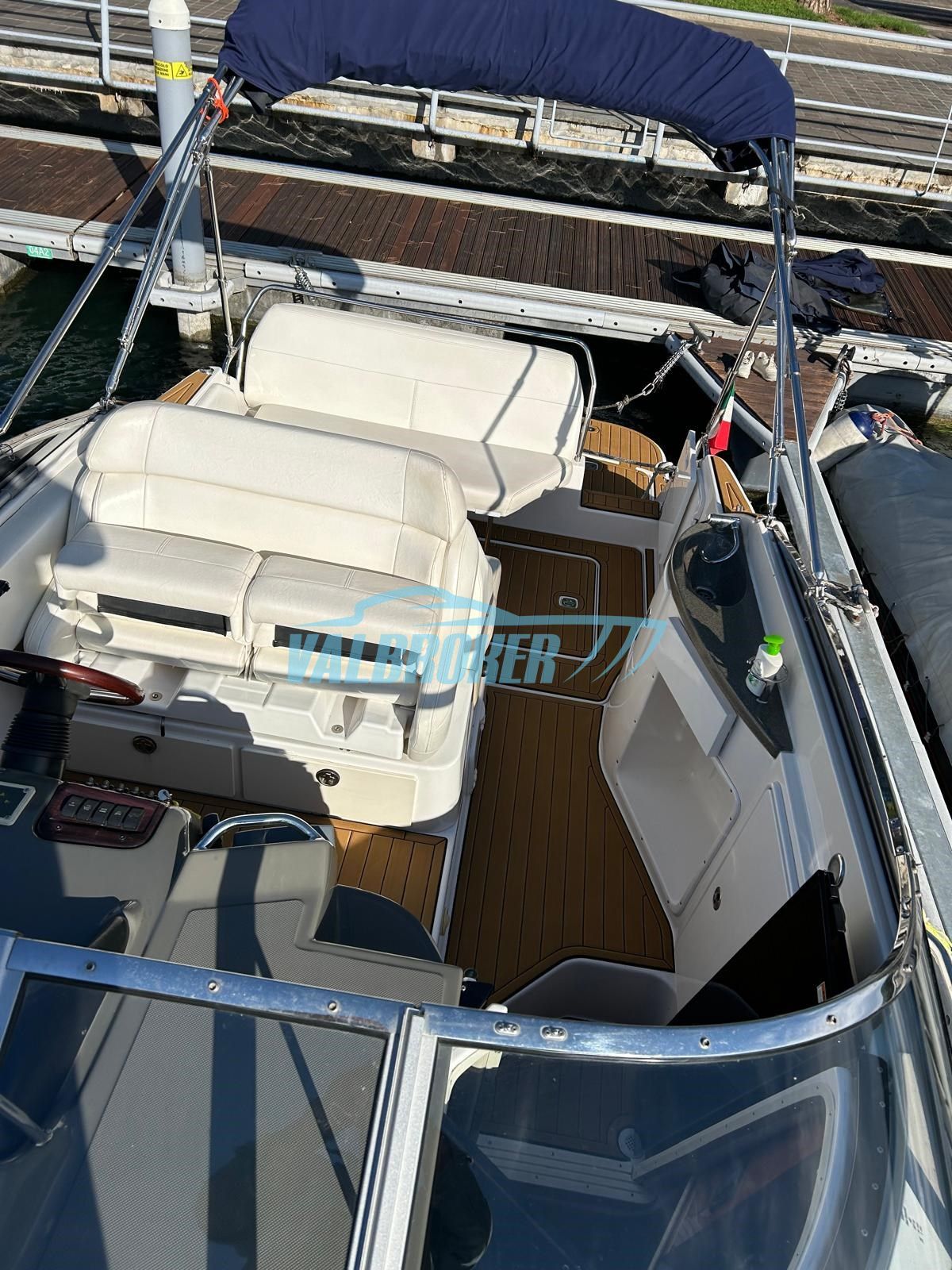 Regal Marine 2665 · 2008 in vendita in Altra zona — foto 8