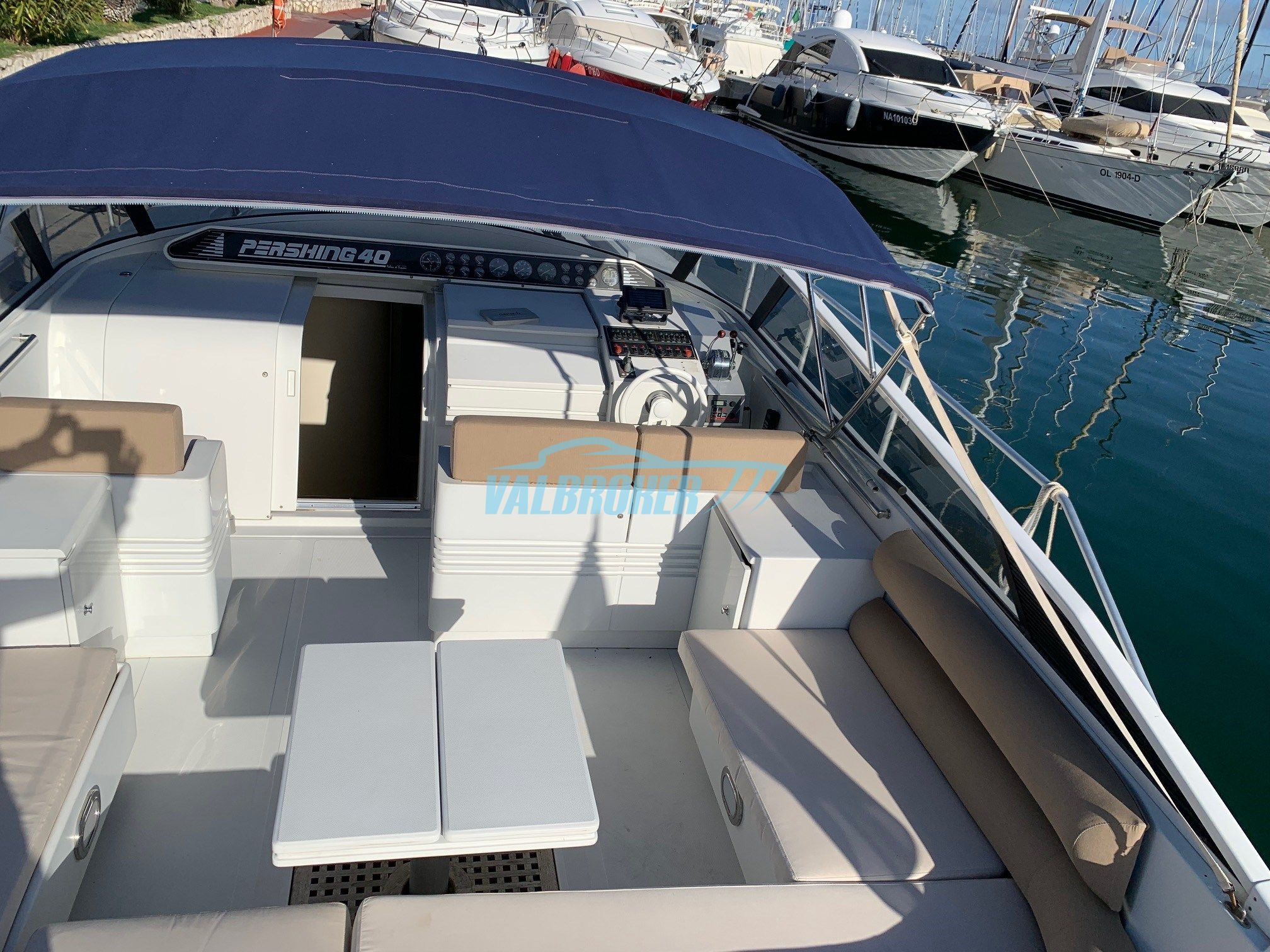 Pershing 40 · 1995 in vendita in Liguria e Genova — foto 5