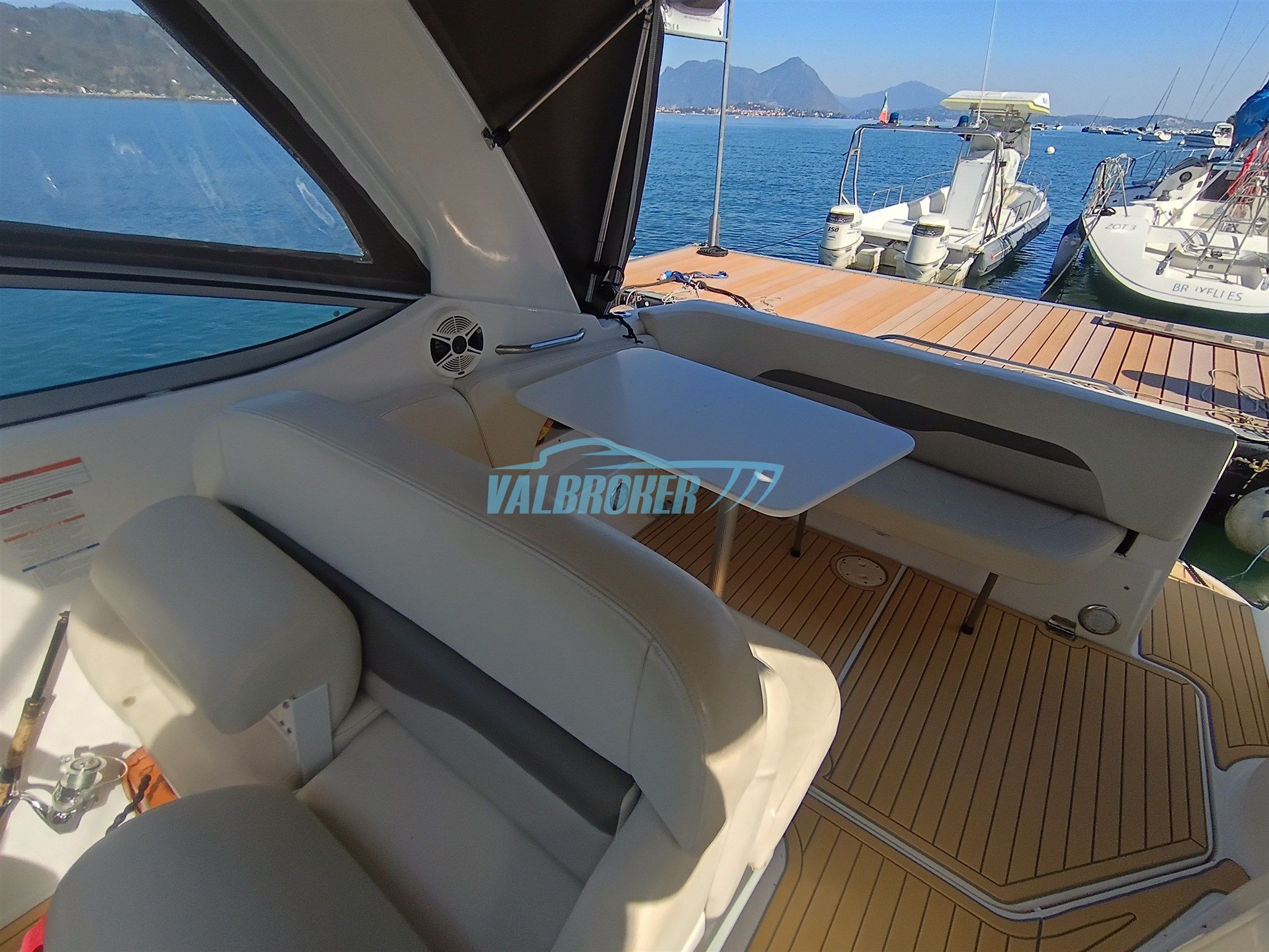 Chaparral Signature 280 · 2008 zu verkaufen – Andere Region — Foto 3