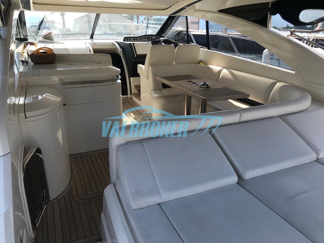 Princess Yachts V 45 · 2008 zu verkaufen – Montenegro — Foto 4