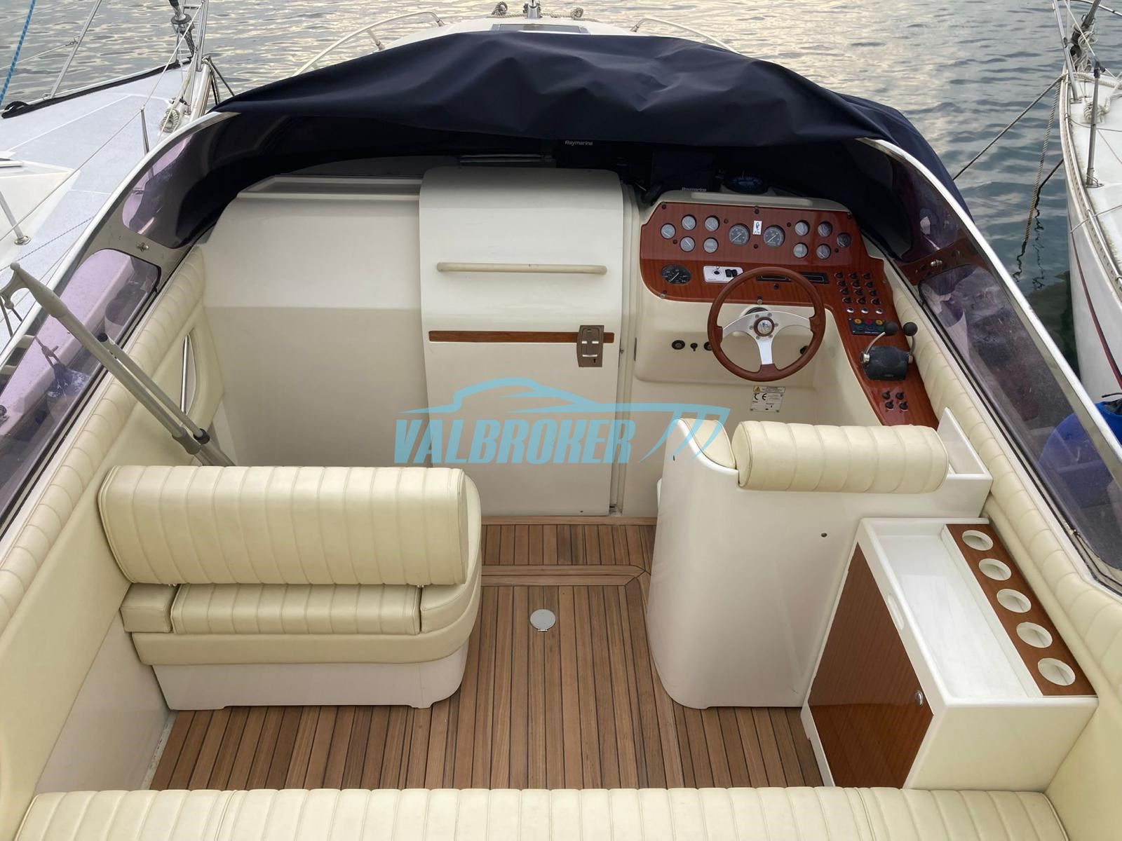 Colombo VIRAGE 34 · 2000 in vendita in Altra zona — foto 10