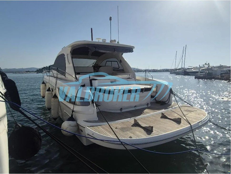 Bavaria 43 HT · 2011 en venta en Croacia — foto 5