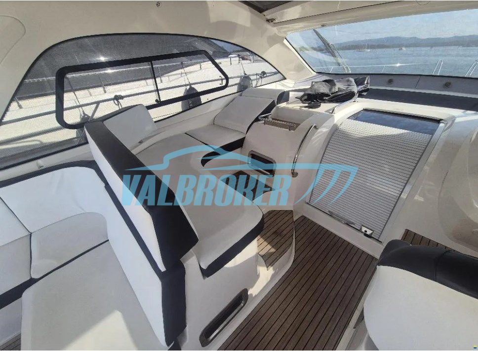 Bavaria 43 HT · 2011 en venta en Croacia — foto 8