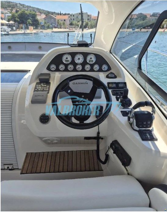 Bavaria 43 HT · 2011 en venta en Croacia — foto 10