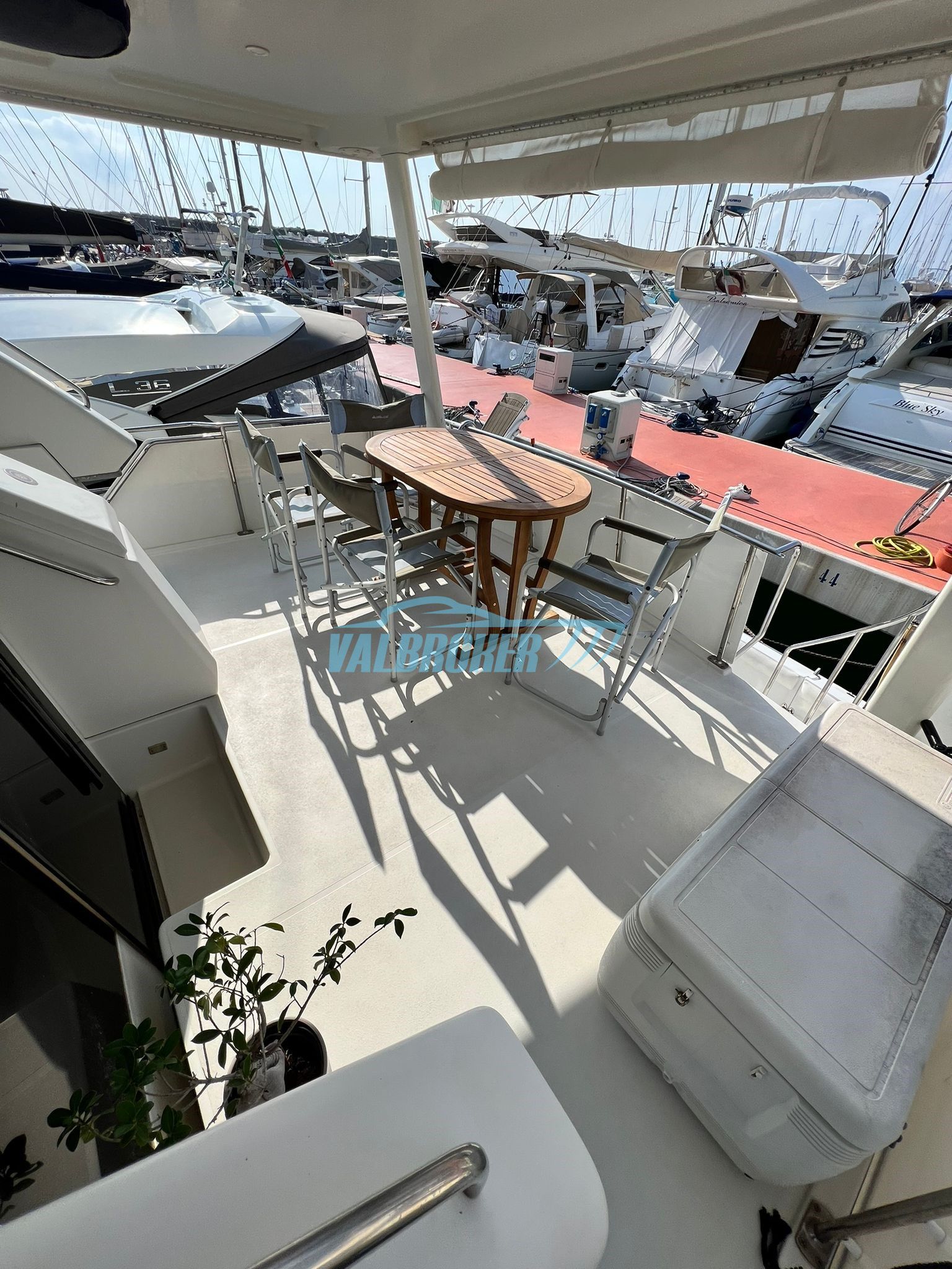 Carver Boat 400 · 1996 zu verkaufen – Andere Region — Foto 9