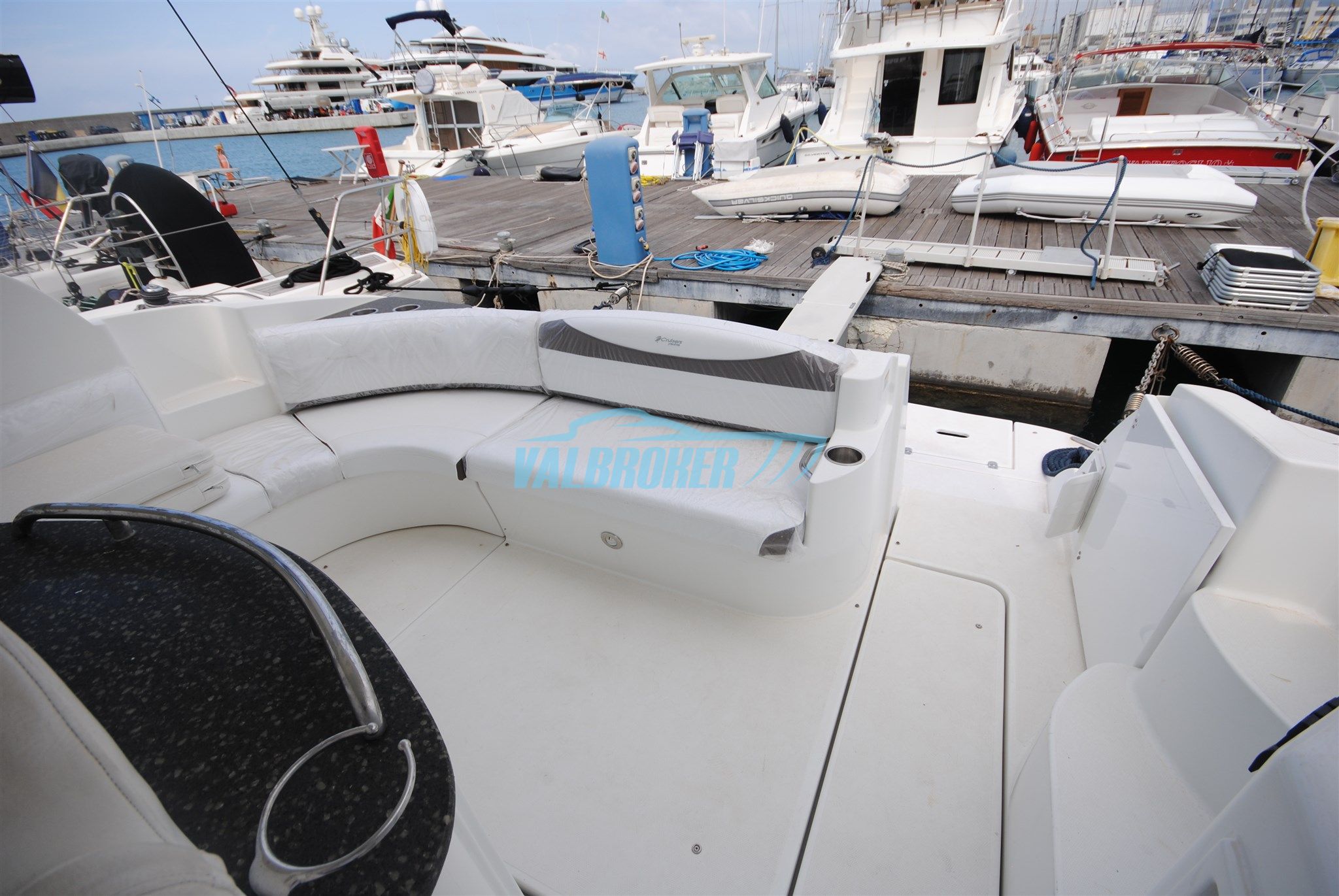 Cruisers Yachts 390 SC · 2008 en venta en Liguria y Génova — foto 5