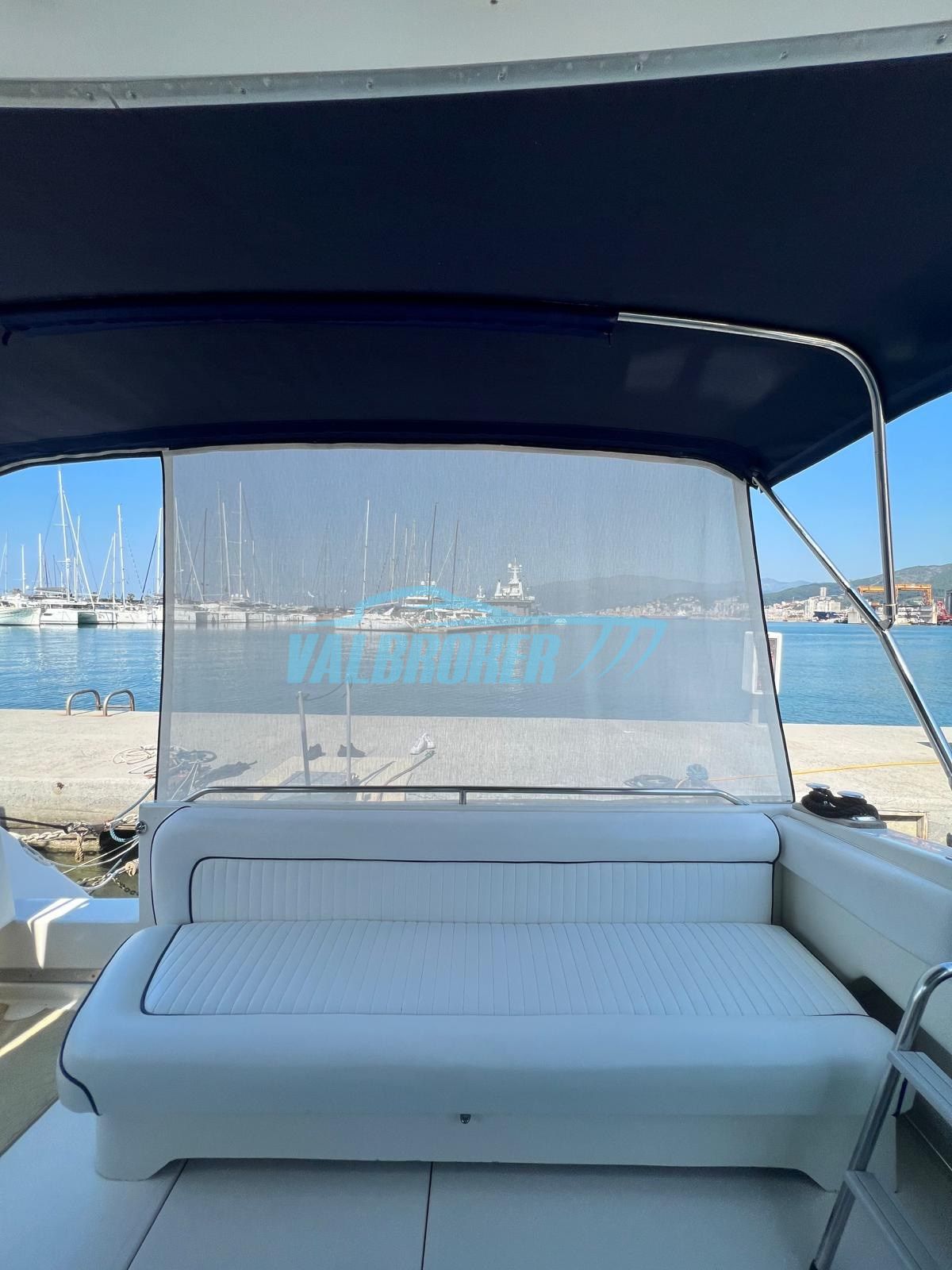 Sea Ray 370 SUNDANCER · 1992 en venta en Liguria y Génova — foto 8