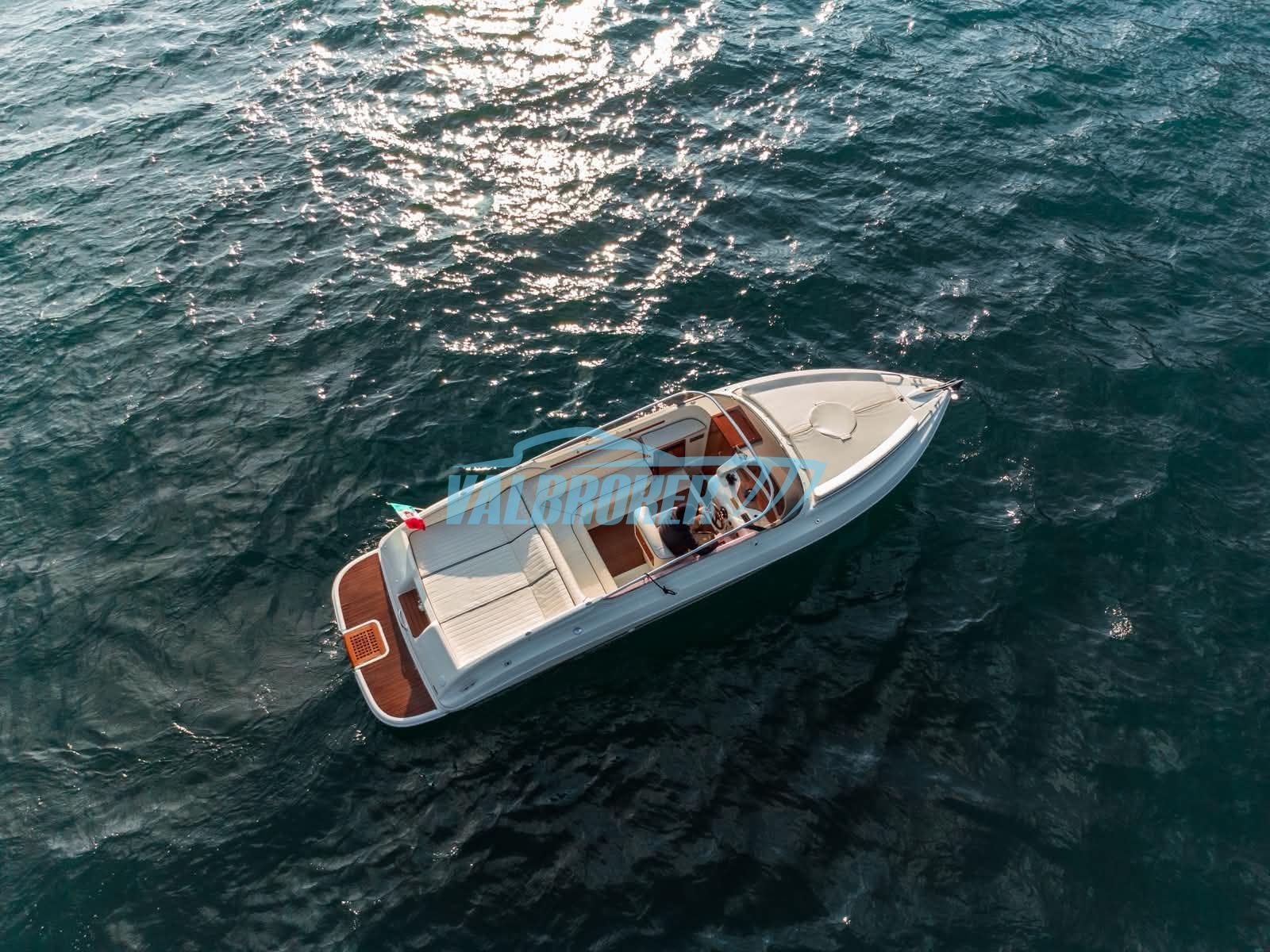 Airon Marine Airon 277 · 2001 en venta en Otra zona — foto 2