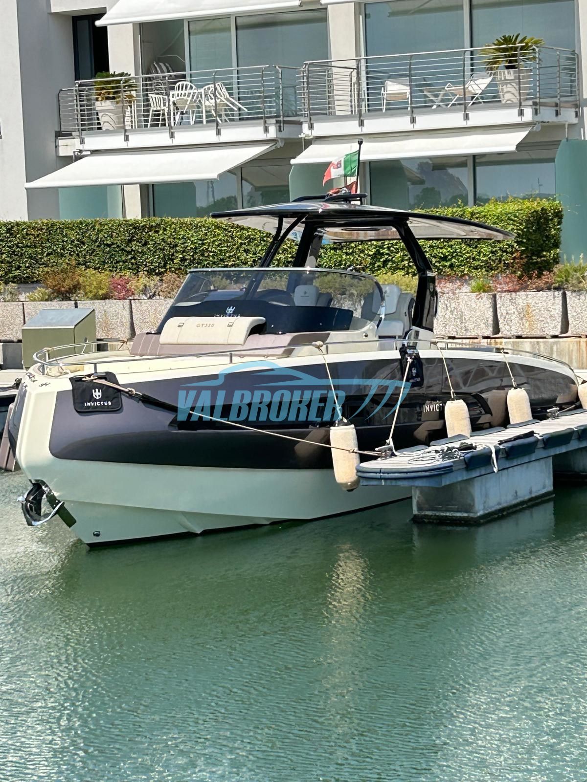 Invictus GT320 · 2024 en venta en Otra zona — foto 6