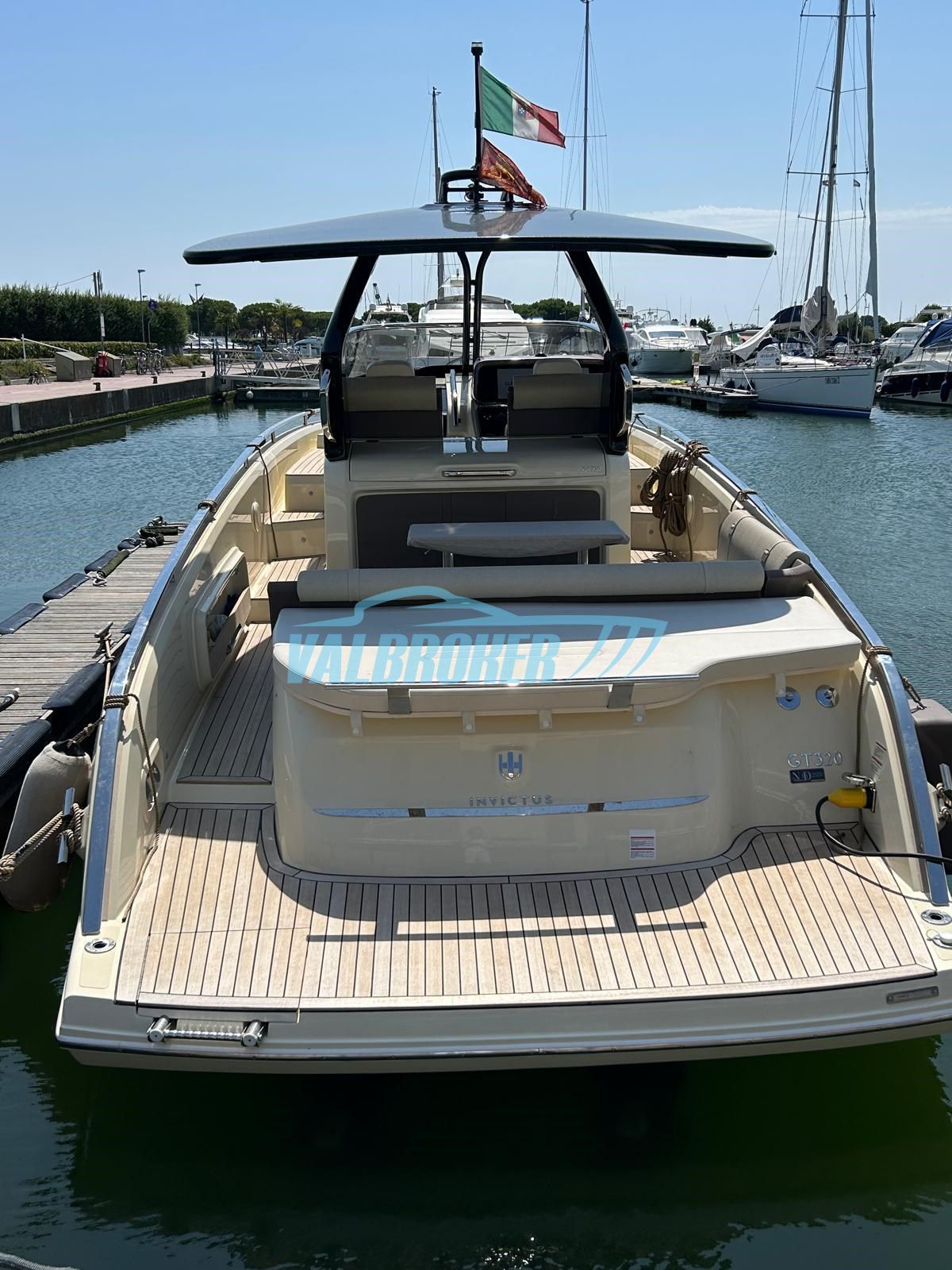 Invictus GT320 · 2024 en venta en Otra zona — foto 7