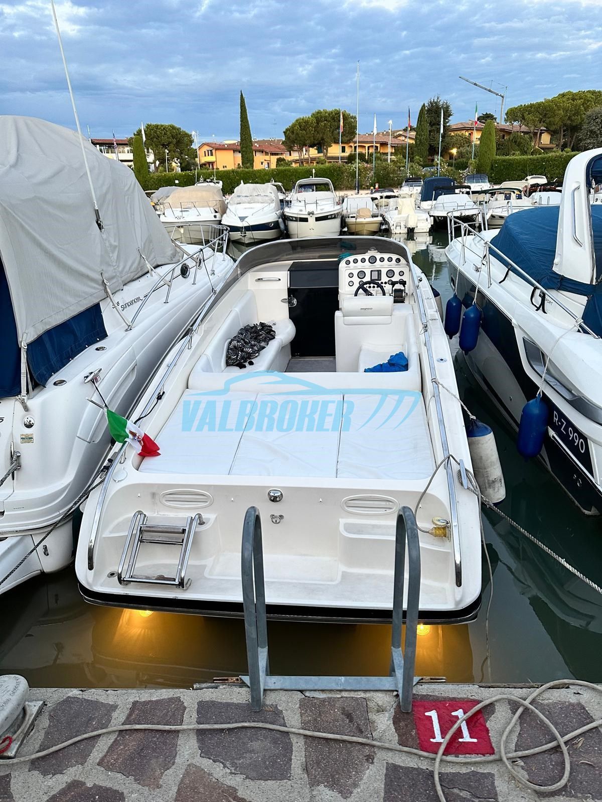 Performance Marine 907 Performance · 1997 en venta en Otra zona — foto 4