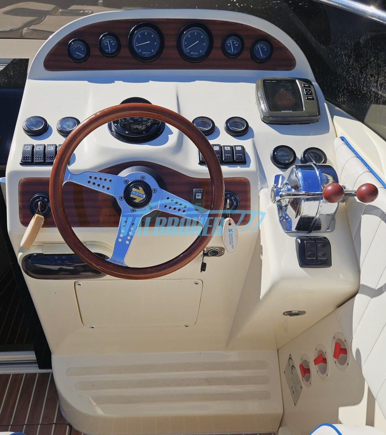 Mostes 29 OFFSHORE · 1999 in vendita in Altra zona — foto 9