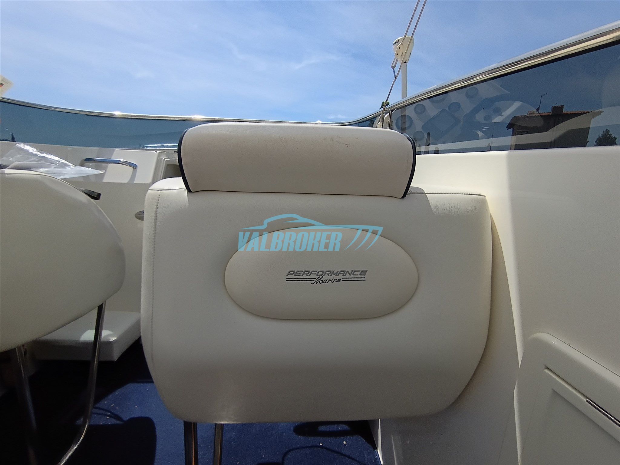Performance Marine 807 Performance · 2001 en venta en Otra zona — foto 9