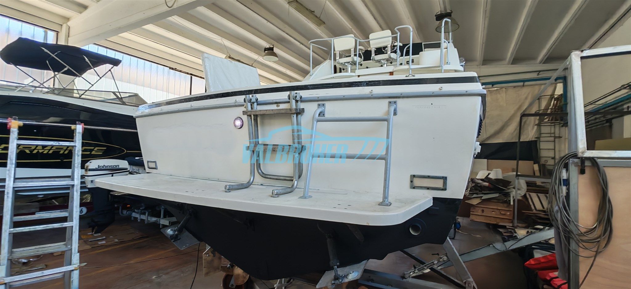 Bertram Yacht 28 Fly · 1991 à vendre – Autre zone — photo 4