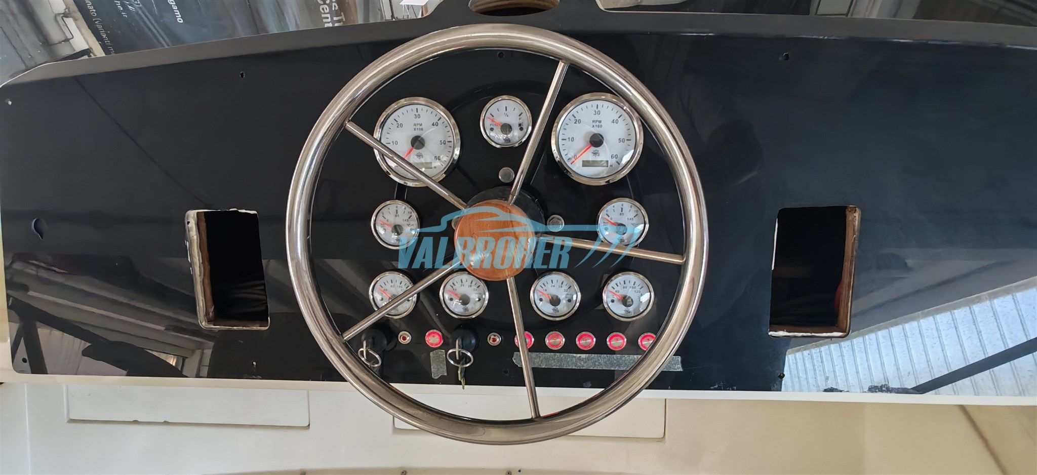 Bertram Yacht 28 Fly · 1991 à vendre – Autre zone — photo 10